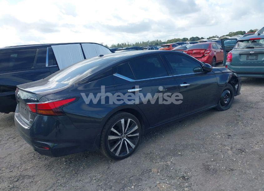 Photo 4 of 2022 Nissan Altima PLATINUM INTELLIGENT AWD (VIN 1N4BL4FWXNN313060)