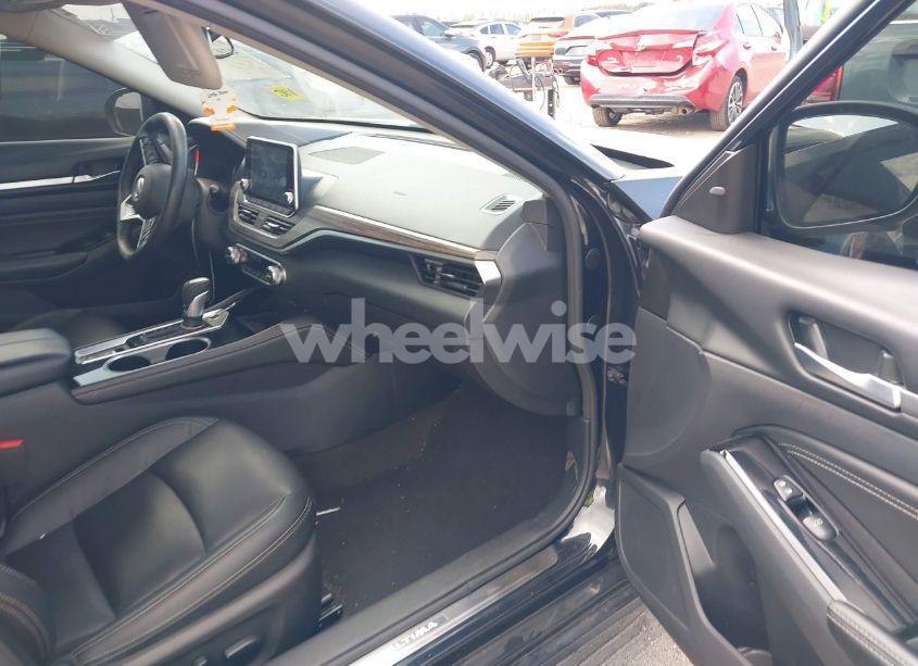 Photo 5 of 2022 Nissan Altima PLATINUM INTELLIGENT AWD (VIN 1N4BL4FWXNN313060)