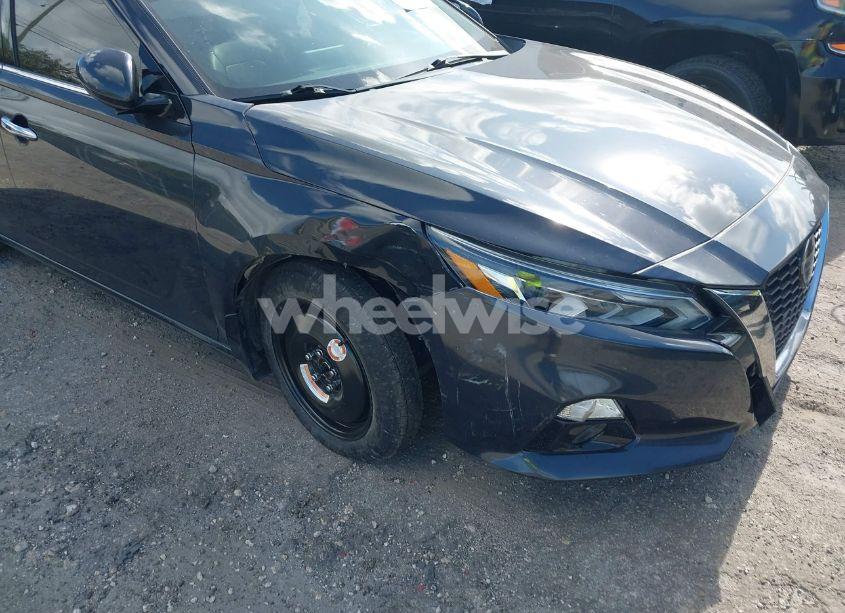 Photo 6 of 2022 Nissan Altima PLATINUM INTELLIGENT AWD (VIN 1N4BL4FWXNN313060)