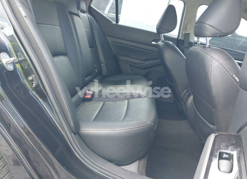 Photo 8 of 2022 Nissan Altima PLATINUM INTELLIGENT AWD (VIN 1N4BL4FWXNN313060)