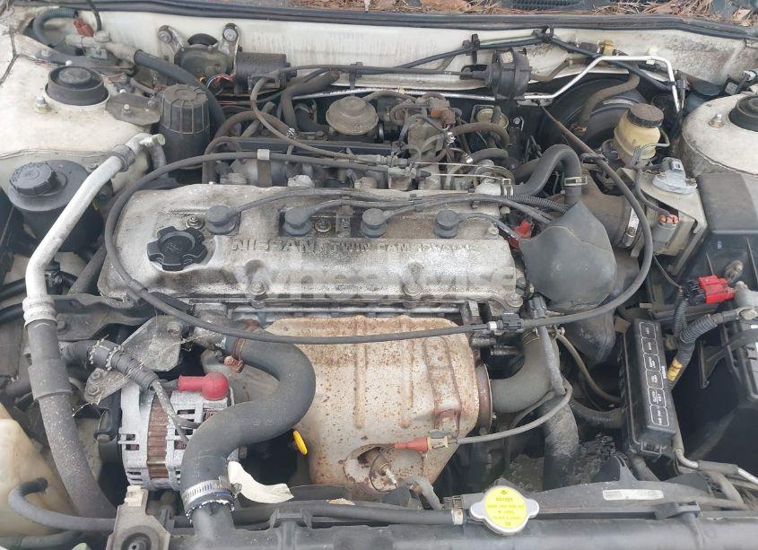 Photo 10 of 1996 Nissan Altima XE/GXE/SE/GLE (VIN 1N4BU31D4TC138195)