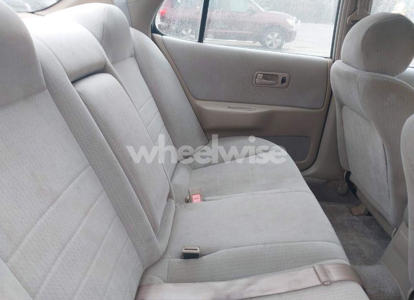 Photo 8 of 1996 Nissan Altima XE/GXE/SE/GLE (VIN 1N4BU31D4TC138195)