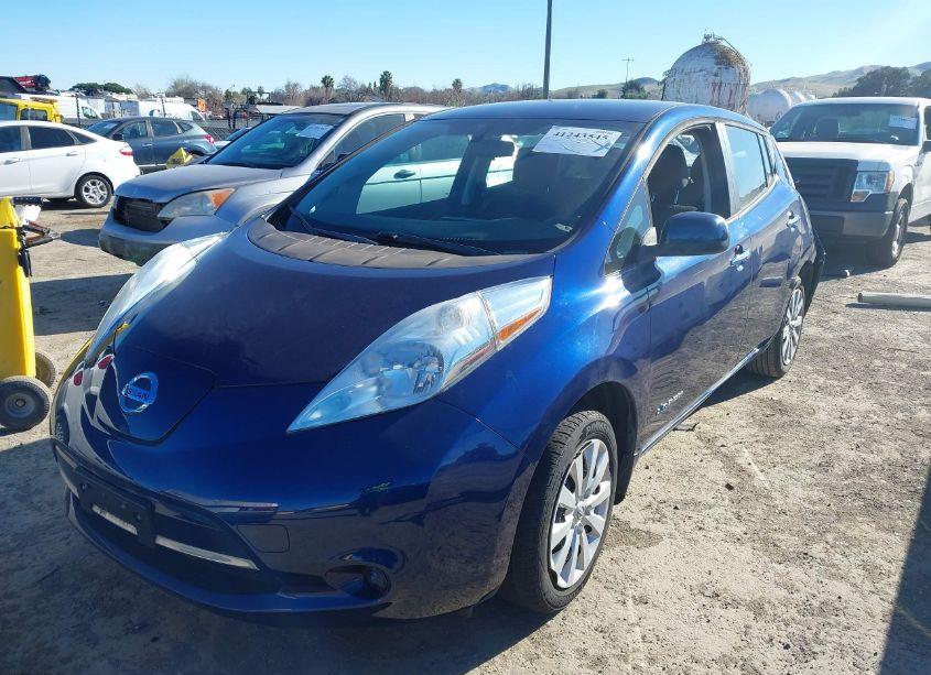 Photo 2 of 2017 Nissan Leaf S (VIN 1N4BZ0CP2HC307385)