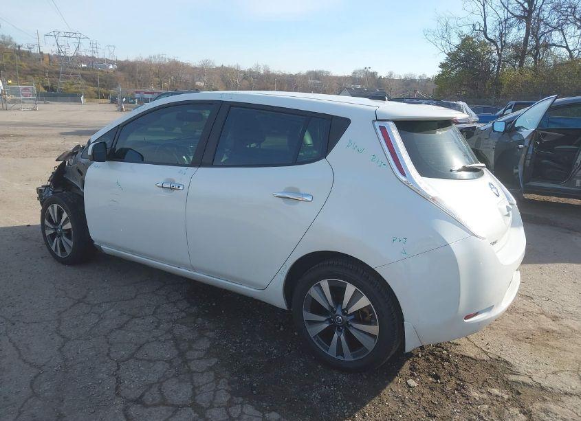 Photo 2 of 2016 Nissan Leaf SL (VIN 1N4BZ0CP5GC303863)