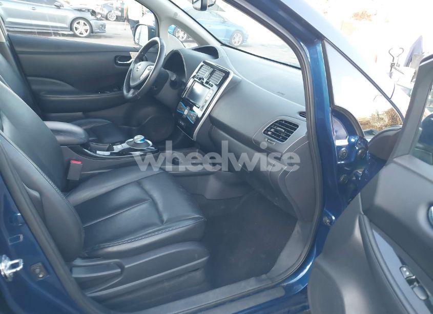 Photo 5 of 2016 Nissan Leaf SL (VIN 1N4BZ0CP5GC313440)