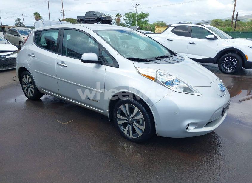 2017 Nissan Leaf SL (VIN 1N4BZ0CP6HC305848) main photo