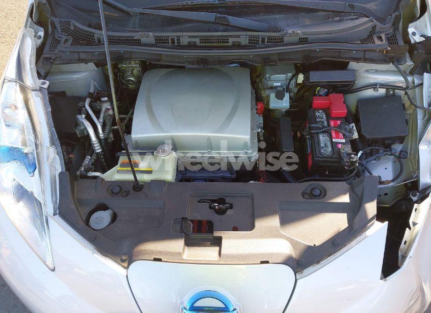 Photo 10 of 2017 Nissan Leaf SL (VIN 1N4BZ0CP6HC305848)