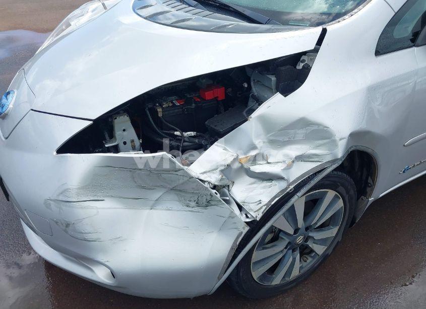 Photo 6 of 2017 Nissan Leaf SL (VIN 1N4BZ0CP6HC305848)