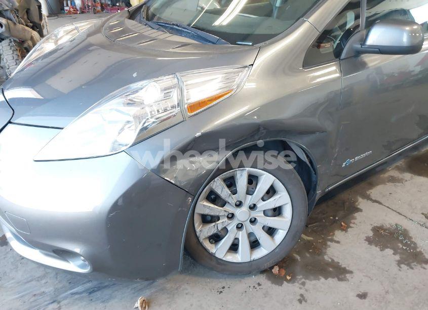 Photo 6 of 2017 Nissan Leaf S (VIN 1N4BZ0CP8HC301512)