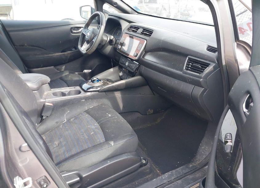 Photo 5 of 2022 Nissan Leaf SV PLUS 62 KWH (VIN 1N4BZ1CV5NC552116)