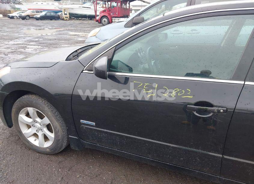 Photo 6 of 2008 Nissan Altima HYBRID (VIN 1N4CL21E08C284532)