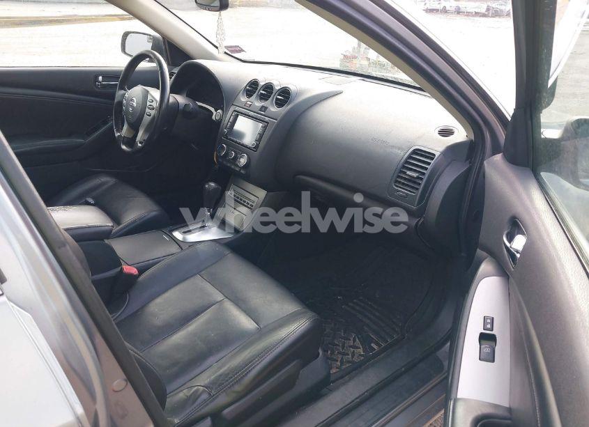 Photo 5 of 2009 Nissan Altima HYBRID (VIN 1N4CL21E09C126662)