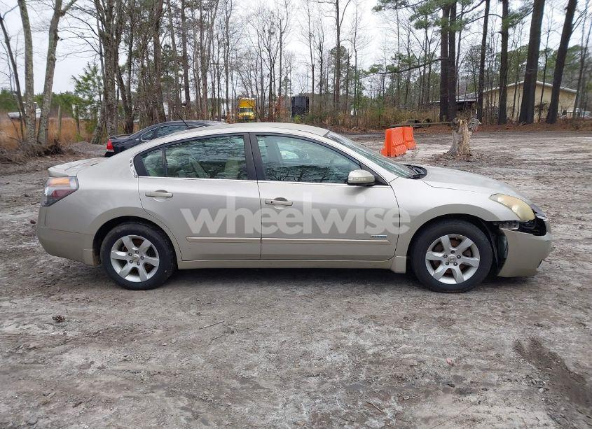 Photo 14 of 2009 Nissan Altima HYBRID (VIN 1N4CL21E09C187400)