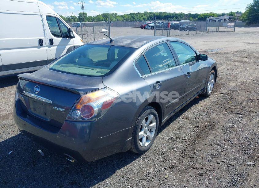 Photo 4 of 2008 Nissan Altima HYBRID (VIN 1N4CL21E68C242141)