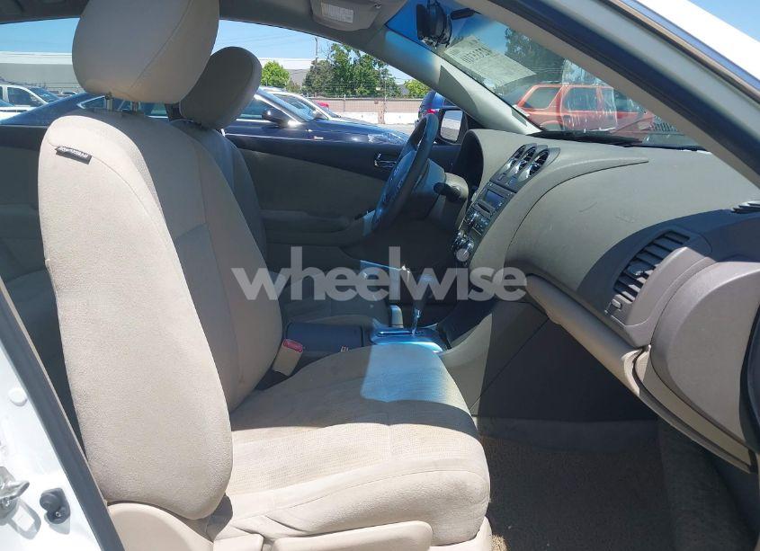 Photo 5 of 2011 Nissan Altima HYBRID (VIN 1N4CL2AP0BC168241)