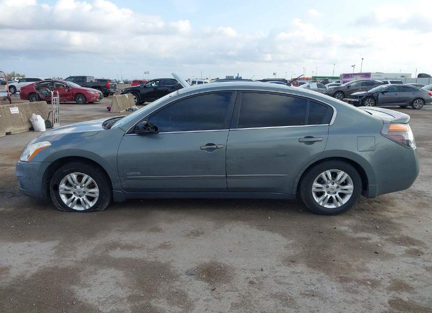 Photo 6 of 2011 Nissan Altima HYBRID (VIN 1N4CL2AP1BC102877)