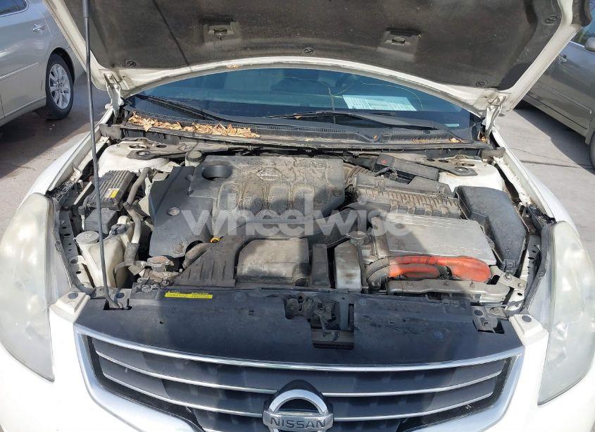 Photo 10 of 2010 Nissan Altima HYBRID (VIN 1N4CL2AP7AC126583)