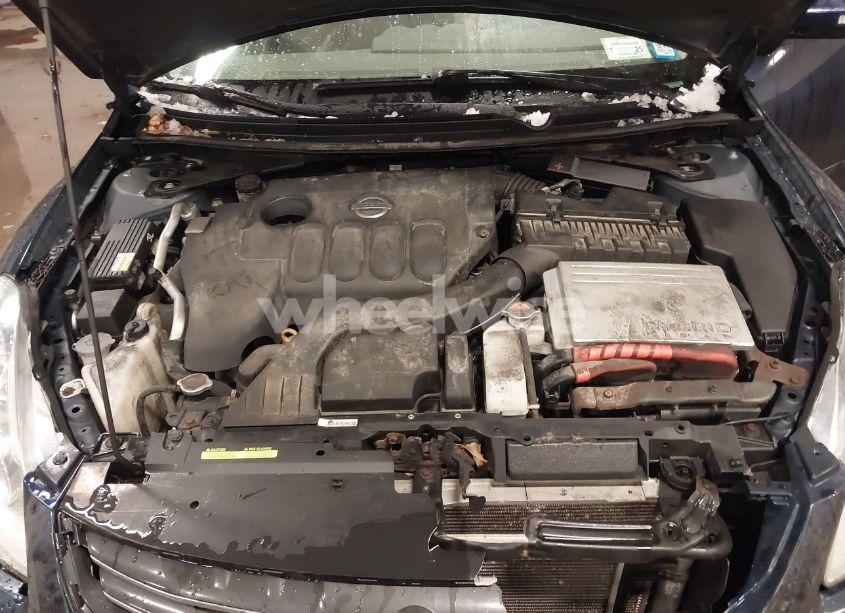 Photo 10 of 2010 Nissan Altima HYBRID (VIN 1N4CL2AP7AC174276)