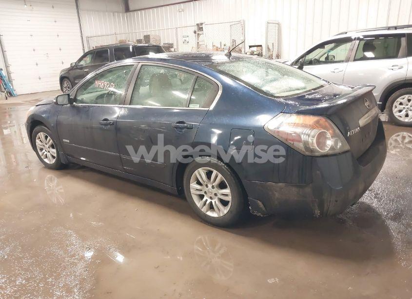 Photo 3 of 2010 Nissan Altima HYBRID (VIN 1N4CL2AP7AC174276)
