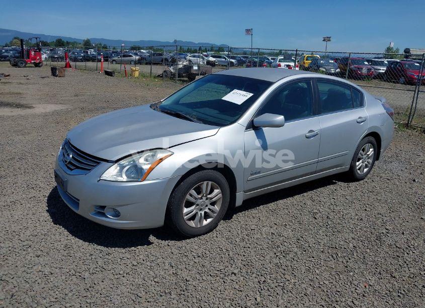 Photo 2 of 2011 Nissan Altima HYBRID (VIN 1N4CL2AP9BC166133)