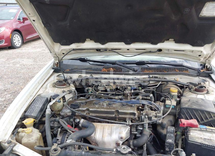 Photo 10 of 2000 Nissan Altima GLE/GXE/SE (VIN 1N4DL01A0YC220545)