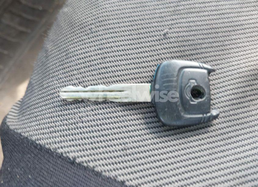 Photo 11 of 2001 Nissan Altima GLE (VIN 1N4DL01A41C124617)