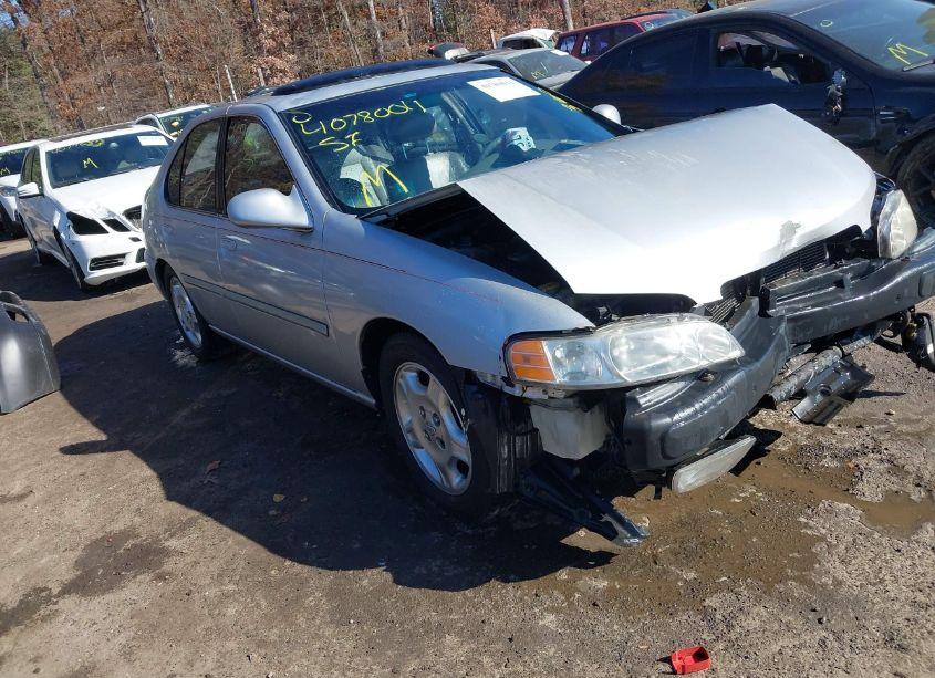 2001 Nissan Altima GLE (VIN 1N4DL01A41C188351) main photo