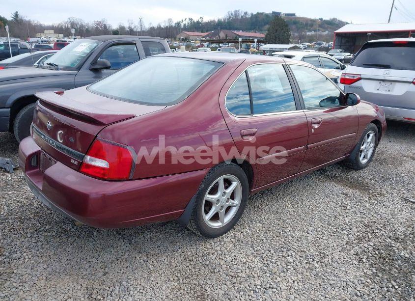 Photo 4 of 2000 Nissan Altima GLE/GXE/SE (VIN 1N4DL01A8YC184457)