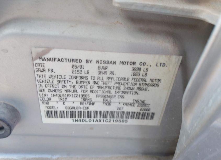 Photo 9 of 2001 Nissan Altima GXE (VIN 1N4DL01AX1C219585)