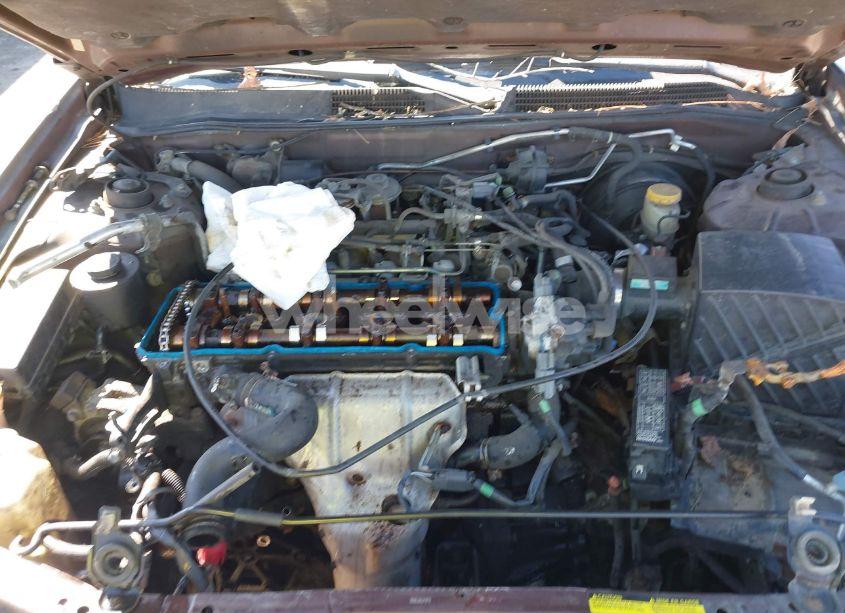 Photo 10 of 1999 Nissan Altima GLE/GXE/SE/SE-L/XE (VIN 1N4DL01D0XC116467)