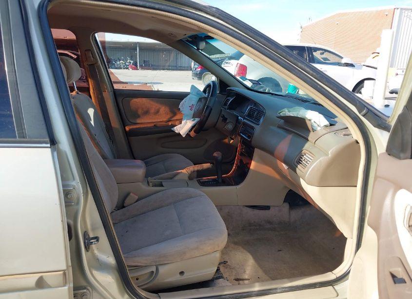 Photo 5 of 1998 Nissan Altima GLE/GXE/SE/XE (VIN 1N4DL01D1WC182461)