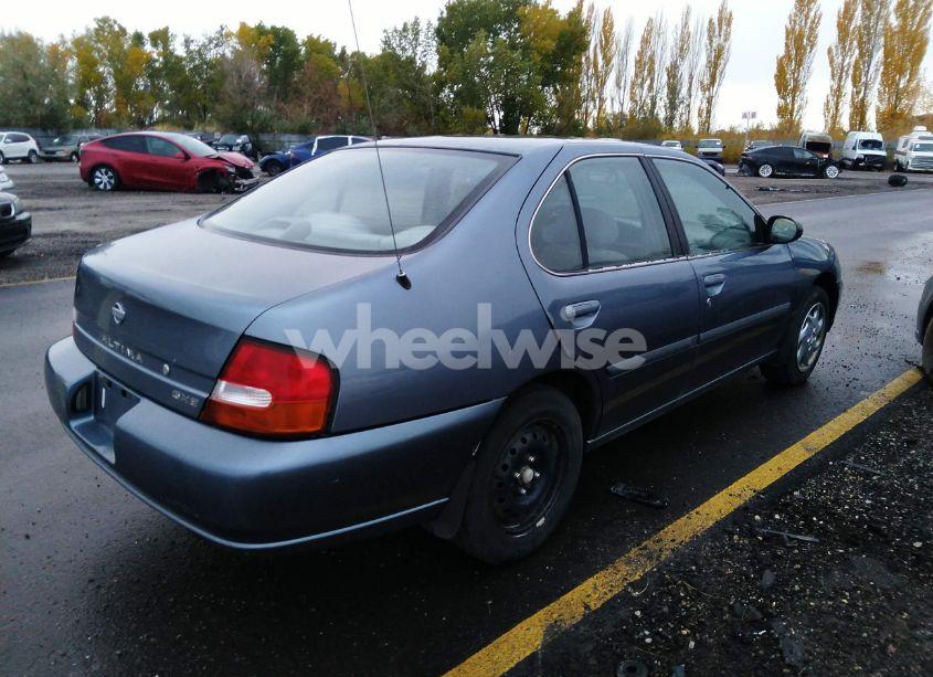 Photo 4 of 1999 Nissan Altima SE-L/GXE/GLE/XE/SE (VIN 1N4DL01D1XC170697)