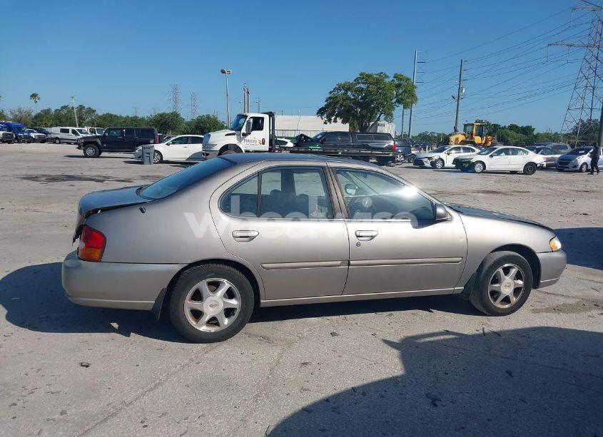 Photo 13 of 1999 Nissan Altima GLE/GXE/SE/SE-L/XE (VIN 1N4DL01D1XC255927)