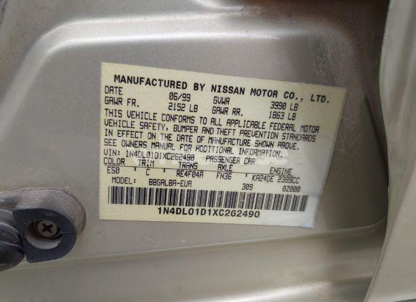 Photo 9 of 1999 Nissan Altima GLE/GXE/SE/SE-L/XE (VIN 1N4DL01D1XC262490)