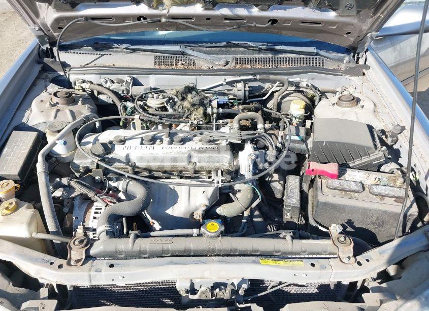 Photo 10 of 2001 Nissan Altima GXE (VIN 1N4DL01D21C163572)