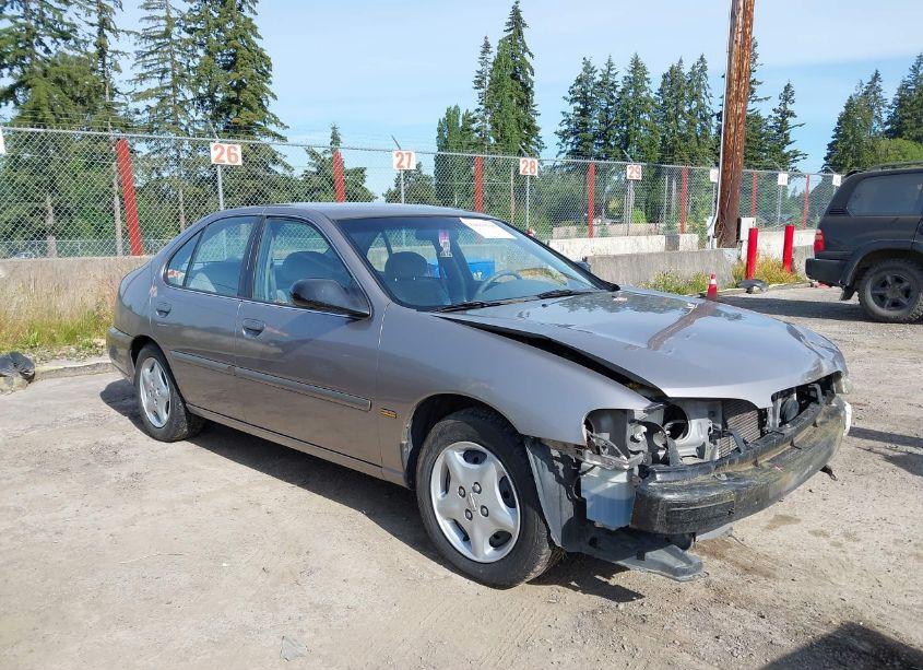 2001 Nissan Altima GXE (VIN 1N4DL01D21C227514) main photo