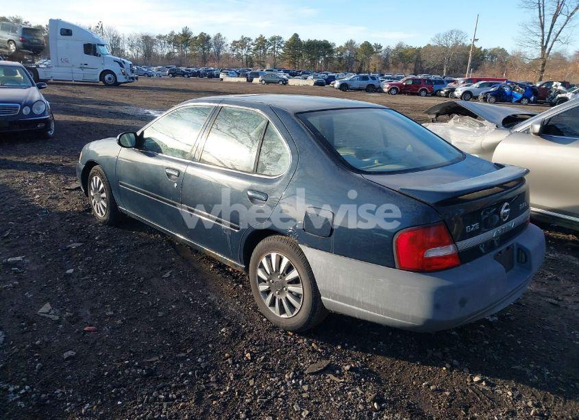 Photo 3 of 2001 Nissan Altima GXE (VIN 1N4DL01D21C236956)
