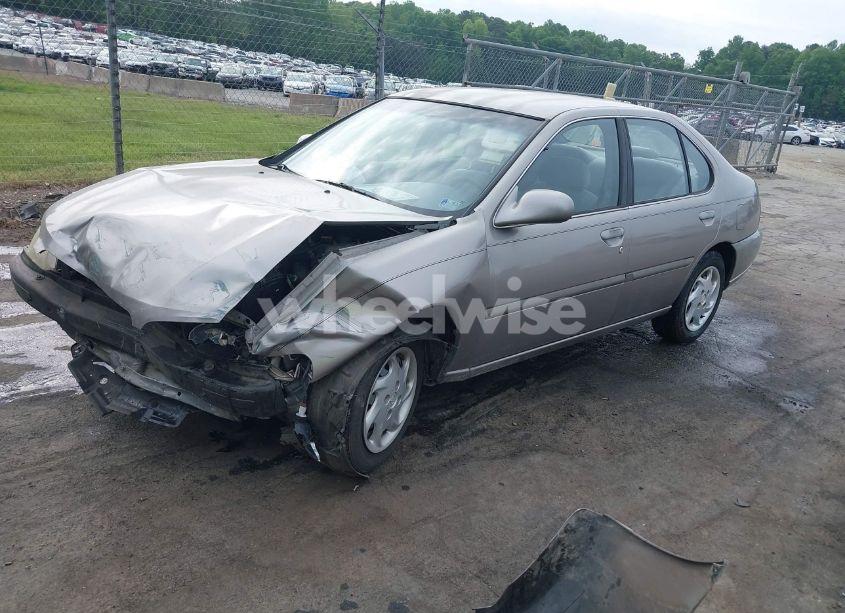 Photo 2 of 1999 Nissan Altima GLE/GXE/SE/SE-L/XE (VIN 1N4DL01D2XC139734)