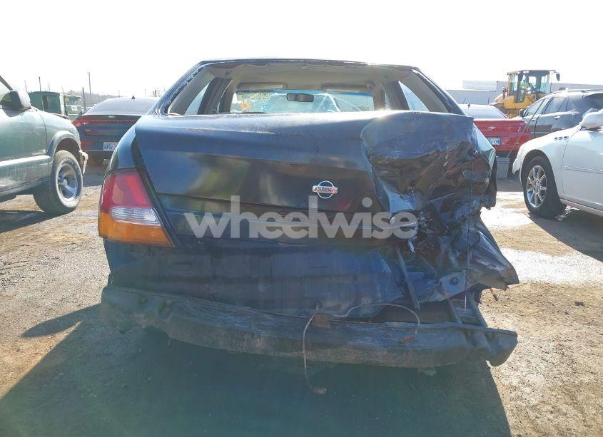 Photo 16 of 1999 Nissan Altima GLE/GXE/SE/SE-L/XE (VIN 1N4DL01D2XC156582)