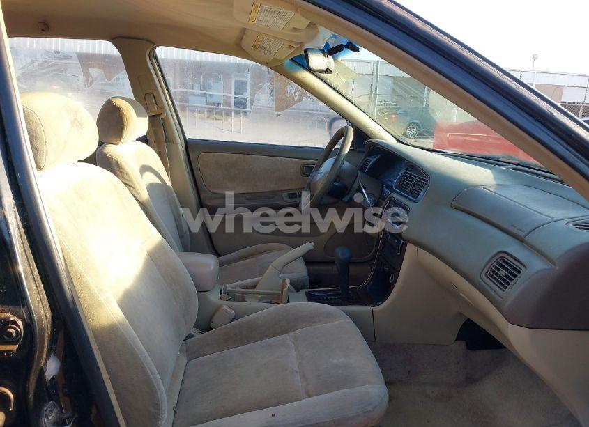 Photo 5 of 1999 Nissan Altima GLE/GXE/SE/SE-L/XE (VIN 1N4DL01D2XC156582)