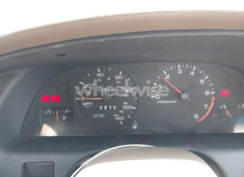 Photo 7 of 1999 Nissan Altima GLE/GXE/SE/SE-L/XE (VIN 1N4DL01D2XC176380)