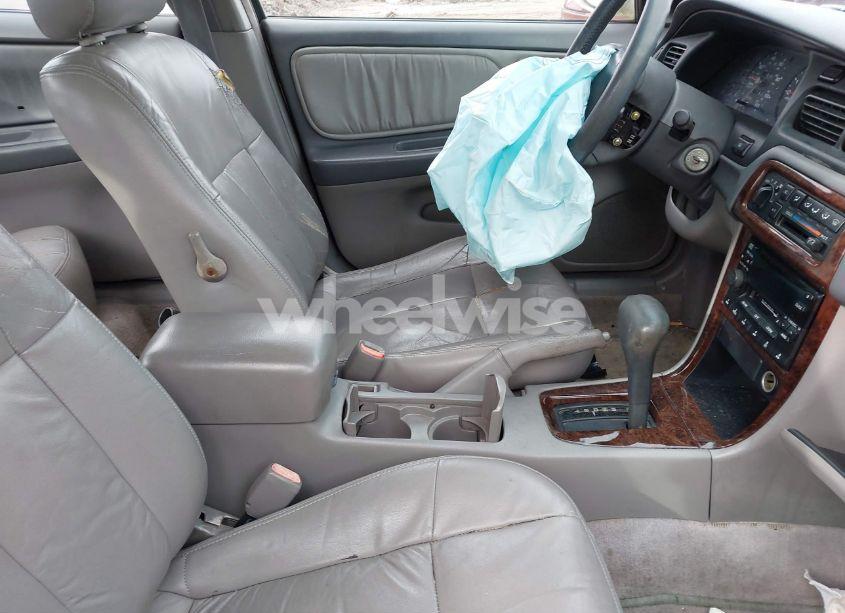 Photo 5 of 1999 Nissan Altima GLE/GXE/SE/SE-L/XE (VIN 1N4DL01D2XC184334)