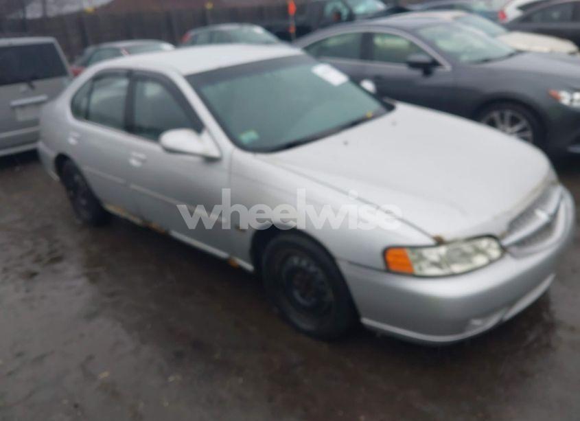 2001 Nissan Altima GXE (VIN 1N4DL01D31C141385) main photo