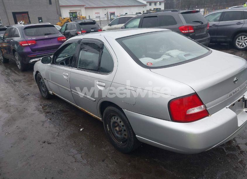 Photo 3 of 2001 Nissan Altima GXE (VIN 1N4DL01D31C141385)