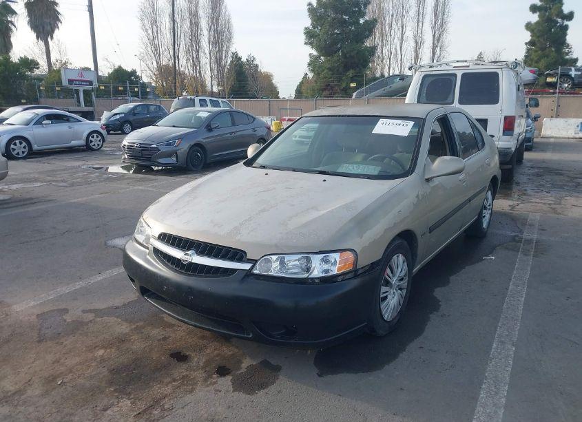 Photo 2 of 2001 Nissan Altima GXE (VIN 1N4DL01D41C144392)