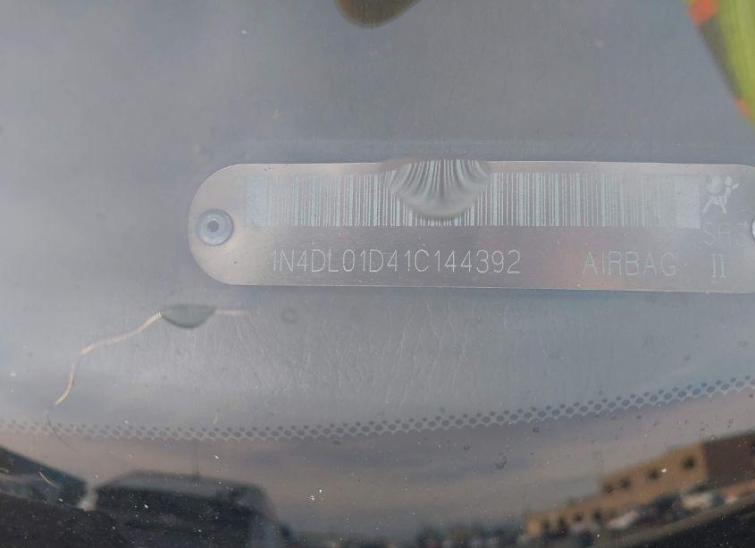 Photo 9 of 2001 Nissan Altima GXE (VIN 1N4DL01D41C144392)