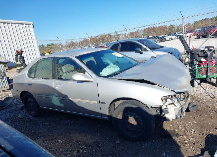 Photo 14 of 2001 Nissan Altima GXE (VIN 1N4DL01D41C209547)