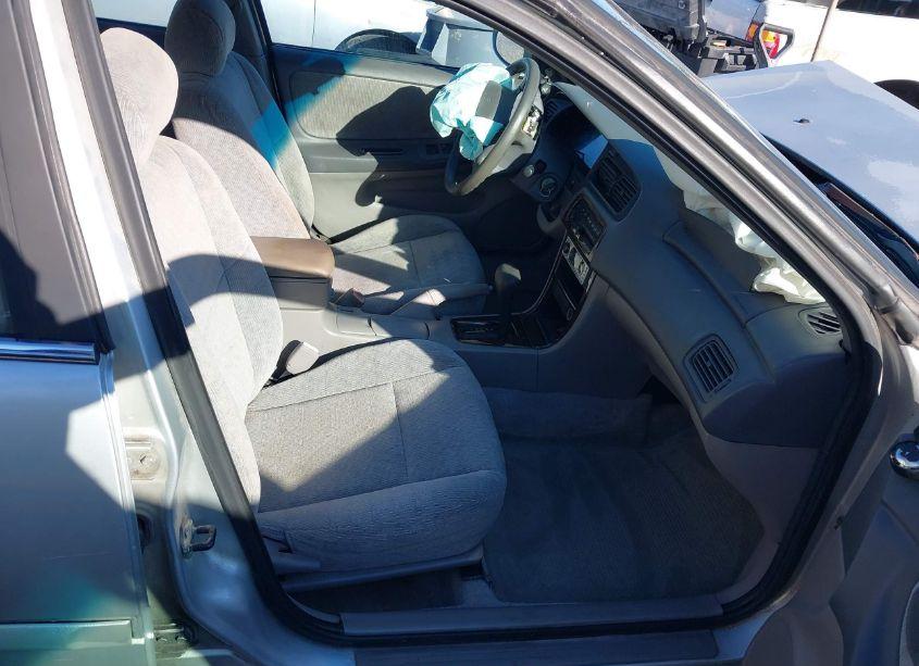 Photo 5 of 2001 Nissan Altima GXE (VIN 1N4DL01D41C209547)