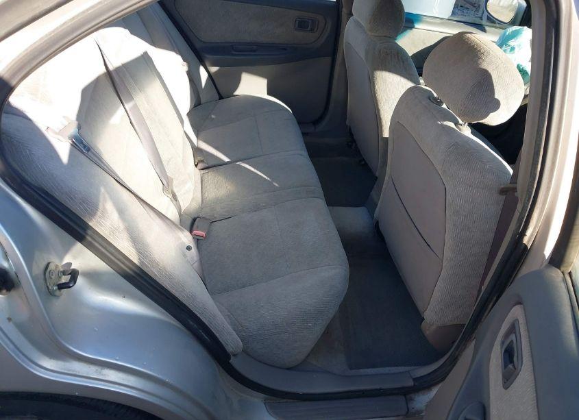 Photo 8 of 2001 Nissan Altima GXE (VIN 1N4DL01D41C209547)