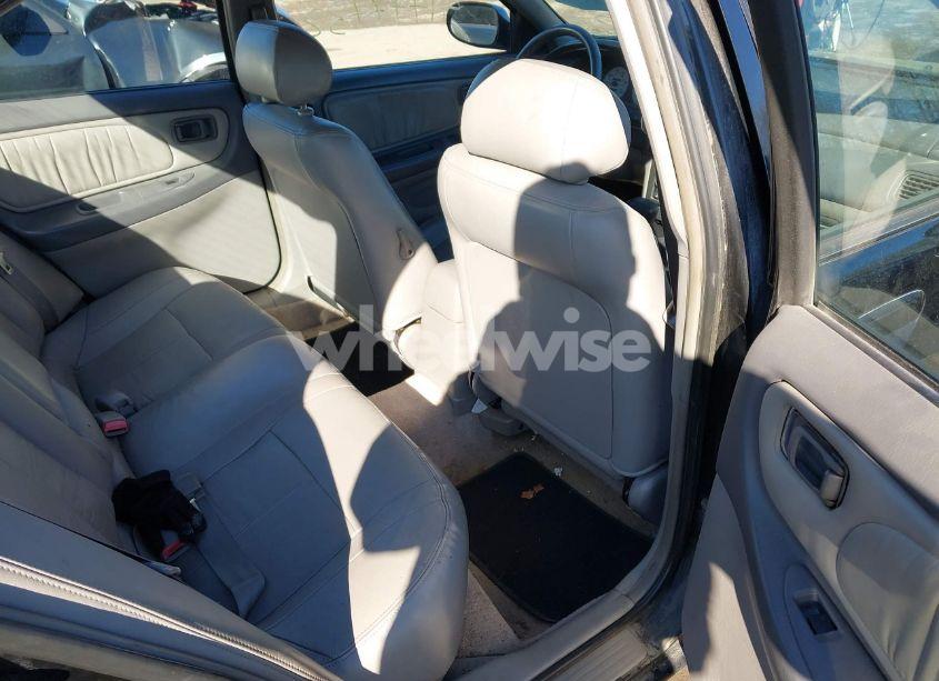Photo 8 of 1999 Nissan Altima GLE/GXE/SE/SE-L/XE (VIN 1N4DL01D4XC111966)
